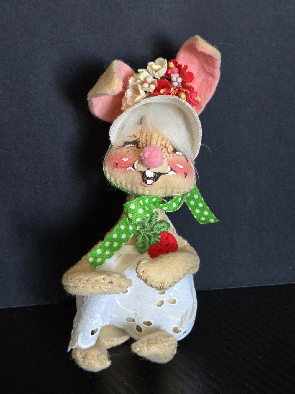 Vintage 1965 Annalee Mobilitee Doll Lady Rabbit  7” Easter